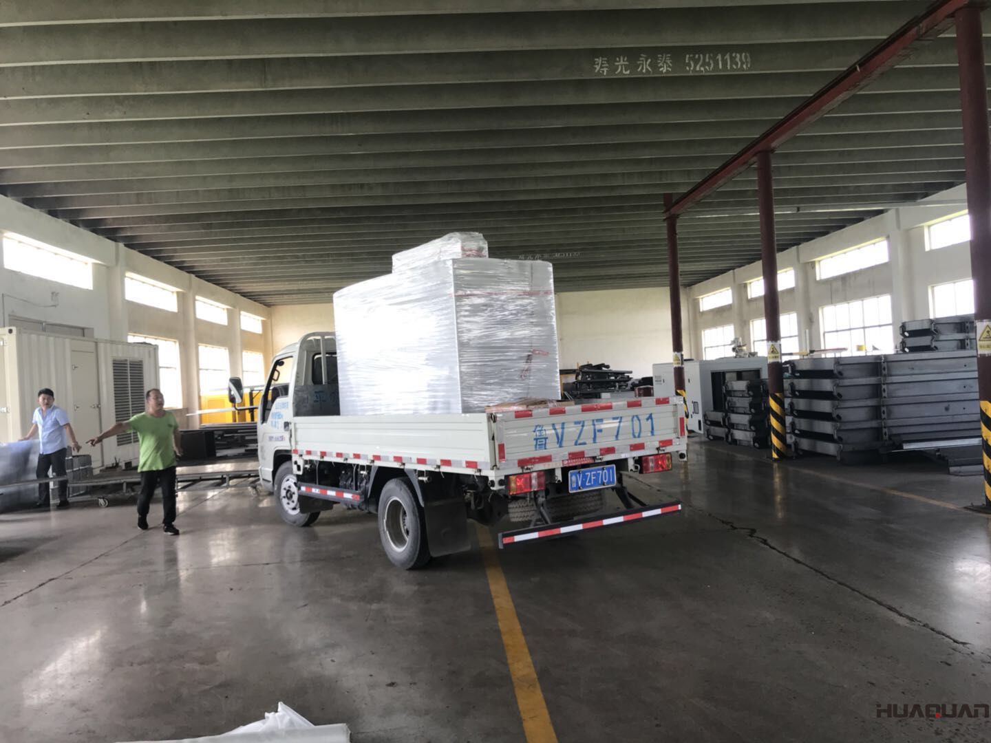 發(fā)貨了！7月19號一臺HQ100GF靜音箱型柴油發(fā)電機(jī)組以發(fā)往湖北