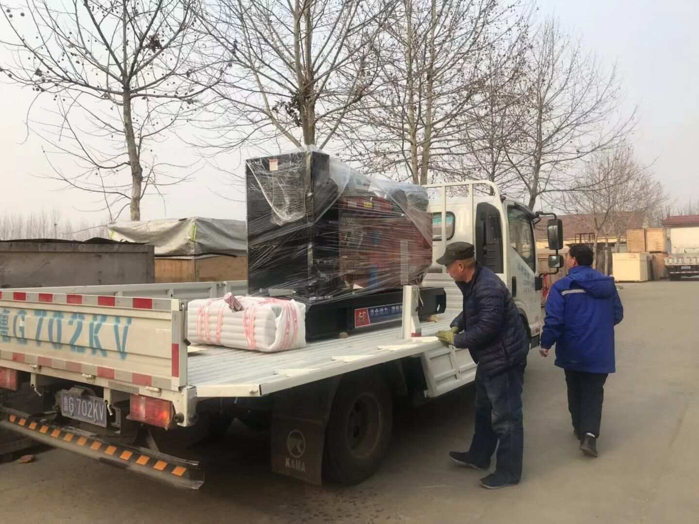 1月9日，山東省楊先生從華全動力代裝的80kw標配柴油發電機組現已順利發往目的地