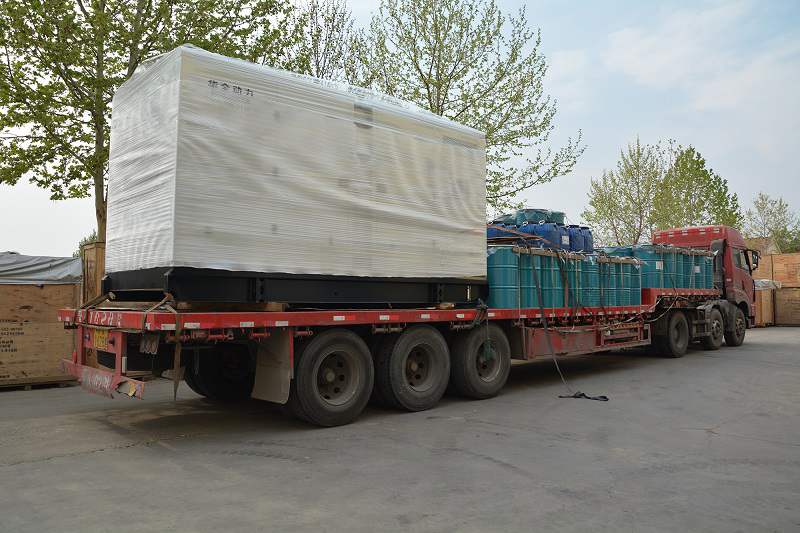 河南郭先生從華全動力采購的15kw移動拖車發(fā)電機(jī)組于3月5日順利發(fā)出